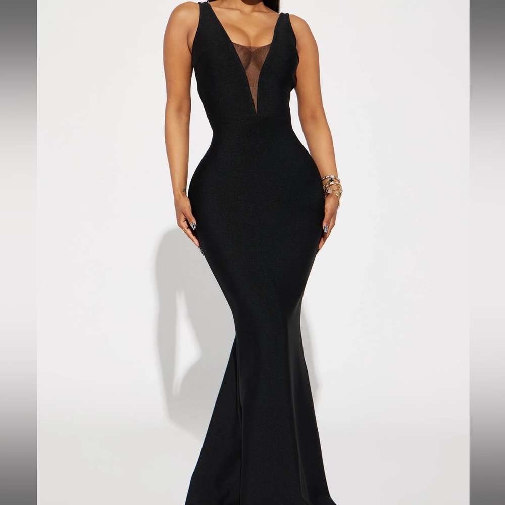 COPY - Black bandage gown size medium